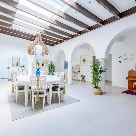 Villa Luxury Albatros Near Golf, Marina &