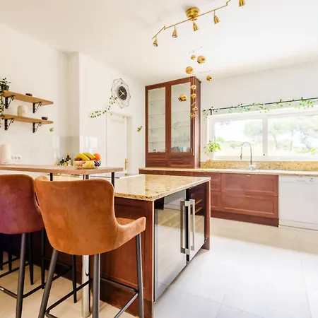 Luxury Albatros Near Golf, Marina & Villa